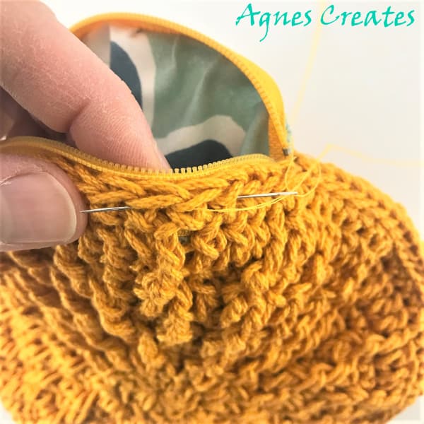 Crochet a purse, the Portable ribbed purse pattern post - MirrymasCrafts