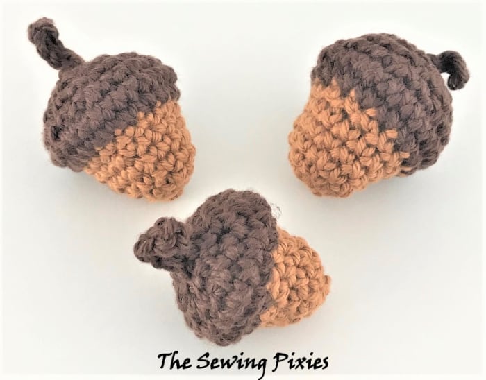 25+ Acorn Crochet Patterns For Fall – Crochet