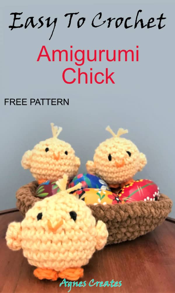 Follow my amigurumu chick crochet pattern free! it make a fun Easter crochet decor idea!