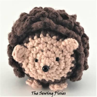 Follow my easy hedgehog crochet pattern and learn how to crcohet hedgehog in two sizes! It makes great free fall crochet project!