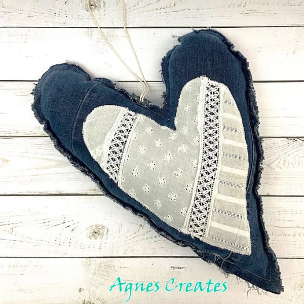 Learn how to make denim heart wall decor! Follow my free fabric heart sewing pattern and make a denim Valentine's Day decor!