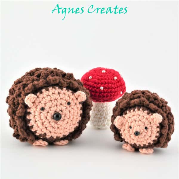 Easy hedgehog crochet pattern with step-by-step tutorial! It makes a great fall decor crochet pattern!