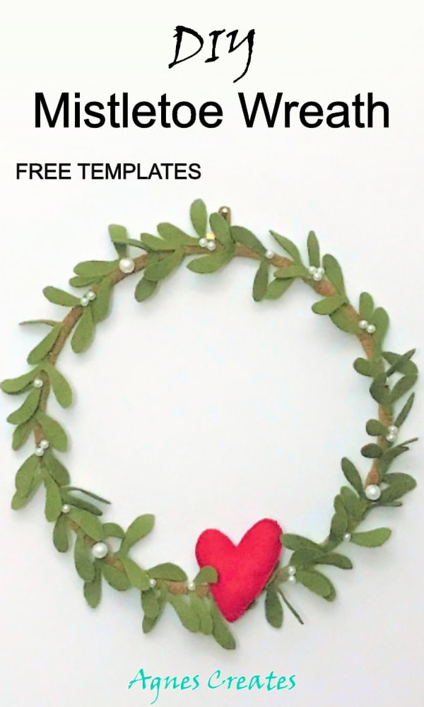 A DIY Valentine's Day decor idea! Learn how to make mistletoe wreath for your front door!