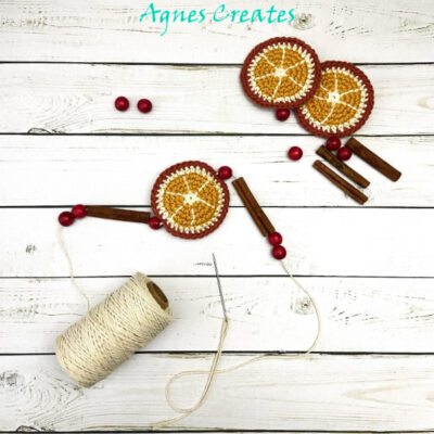 Free orange slice garland crochet pattern! Learn how to make orange slice garland to decorate your Christmas free! 