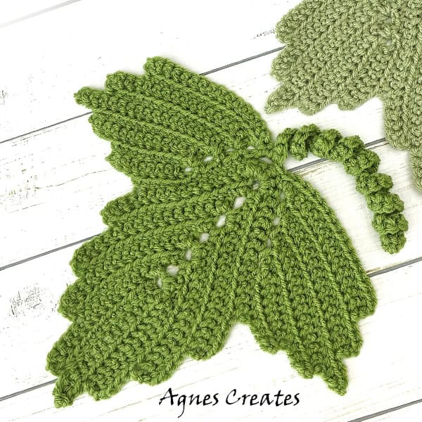 Follow my pumpkin leaf crochet pattern, a perfect fall crochet pattern idea! Also makes a nice fall decor crochet idea.