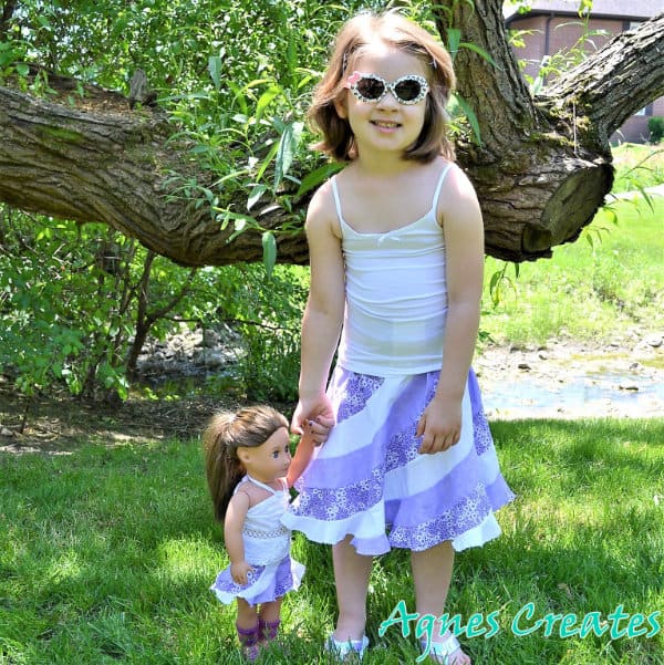 Follow a detailed step by step tutorial and learn how to sew a summer skirt!