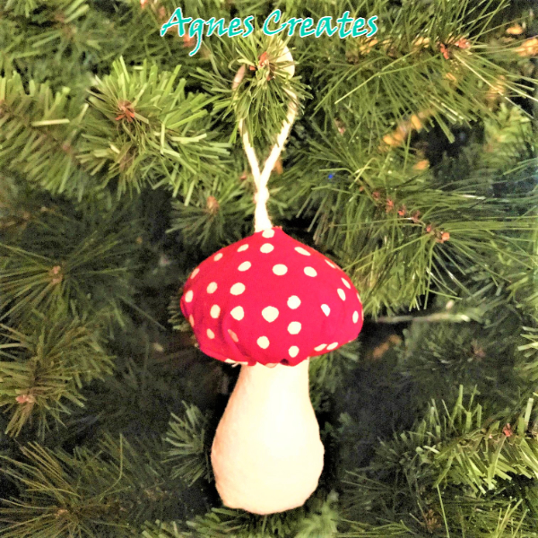 Get my free mushroom template and follow free sewing tutorial amd learn how to sew a toadstool ornament!