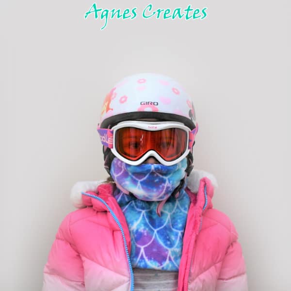 Learn how to sew gaiter face mask perfect to keep you warm while skiing!